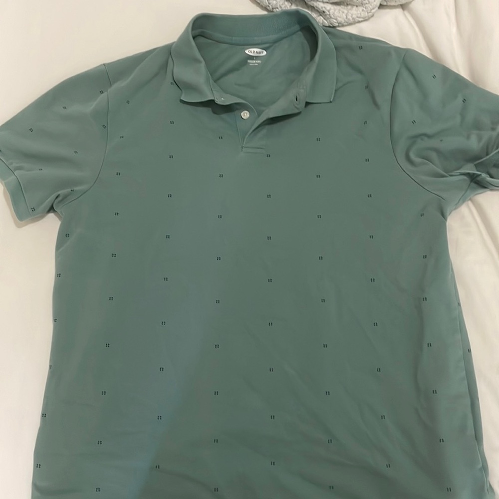Old Navy Men’s polo size large